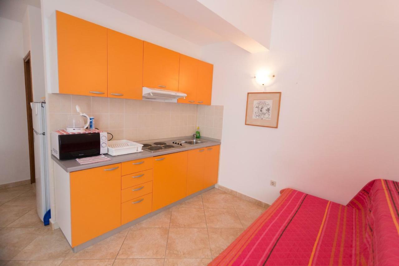 Apartments Gandalj لوكفا روجوزنيكا المظهر الخارجي الصورة